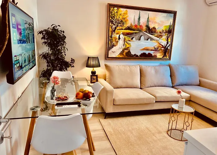 דירה Leo's View *